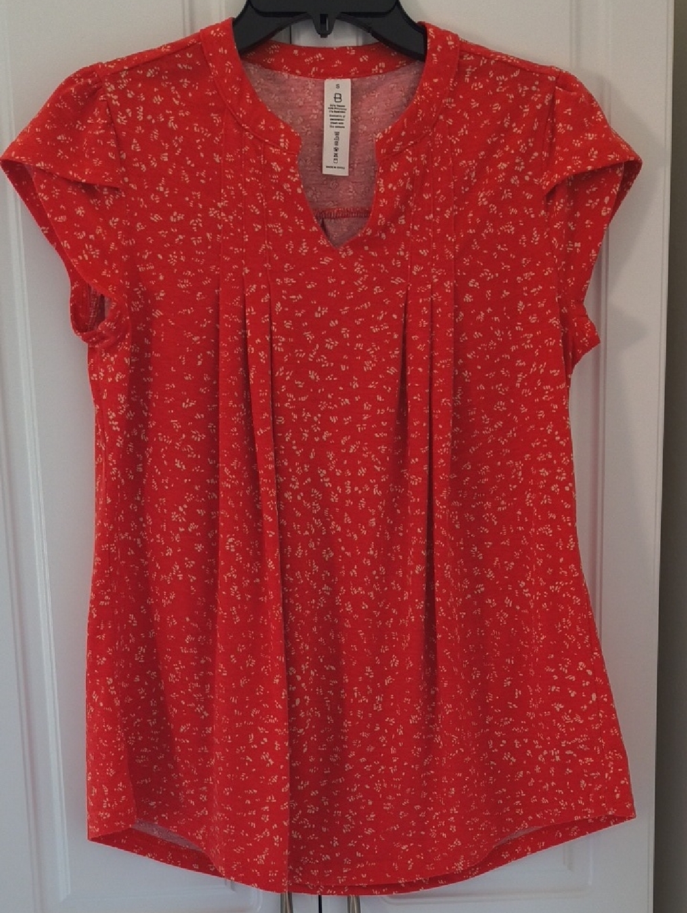 Red Floral Pintuck Layered Cap Sleeve Blouse